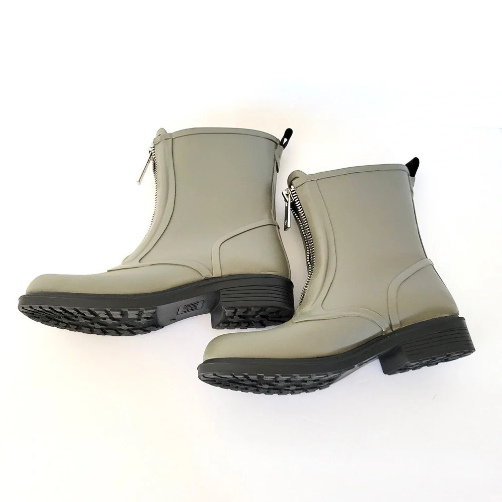 Frye Storm Zip Gray Rain Boot - 7